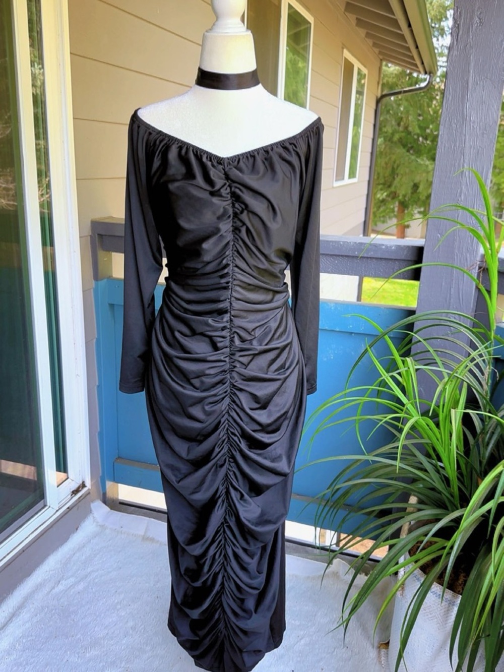 Black Ruched Long Sleeve Maxi Dress Size 4XL